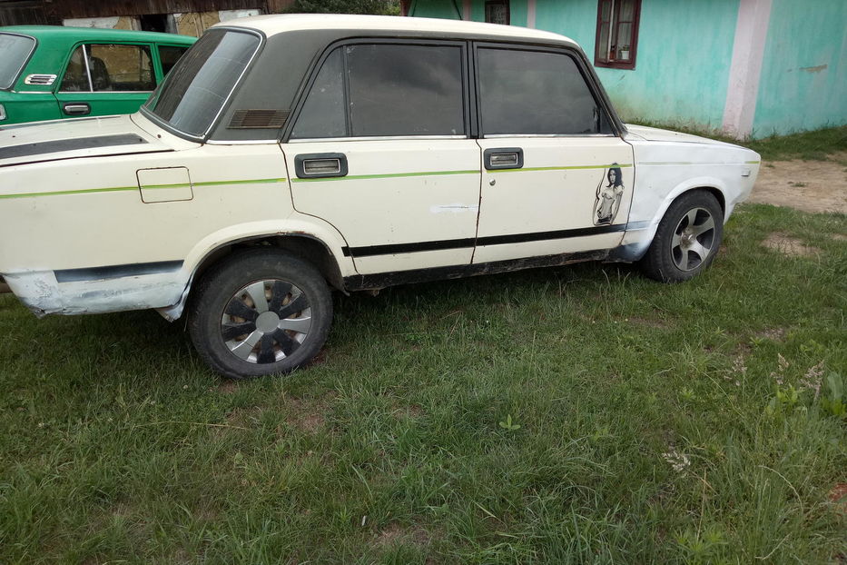 Продам ВАЗ 2105 1982 года в г. Мостиска, Львовская область