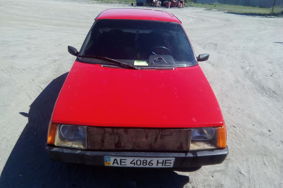Продам ЗАЗ 1102 Таврия 1994 года в г. Каменское, Днепропетровская область