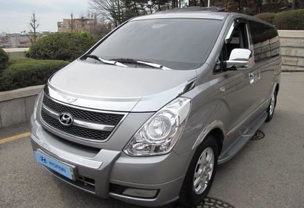 Продам Hyundai H1 пасс. GRAND STAREX 2014 года в Одессе