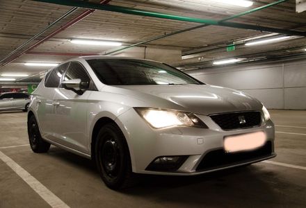 Продам Seat Leon TGi 2014 года в Киеве