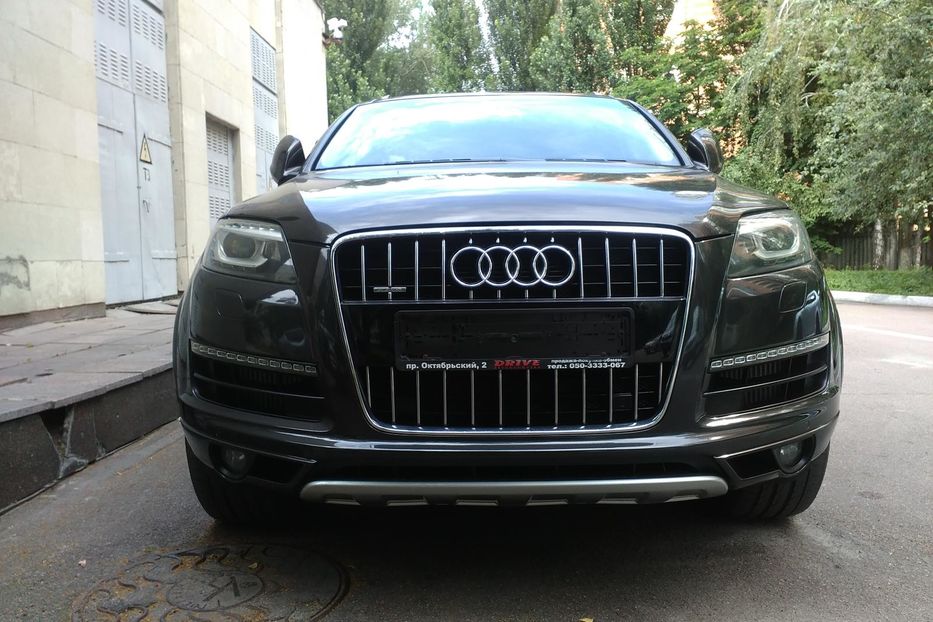 Продам Audi Q7 S line 4.2d 2011 года в Киеве