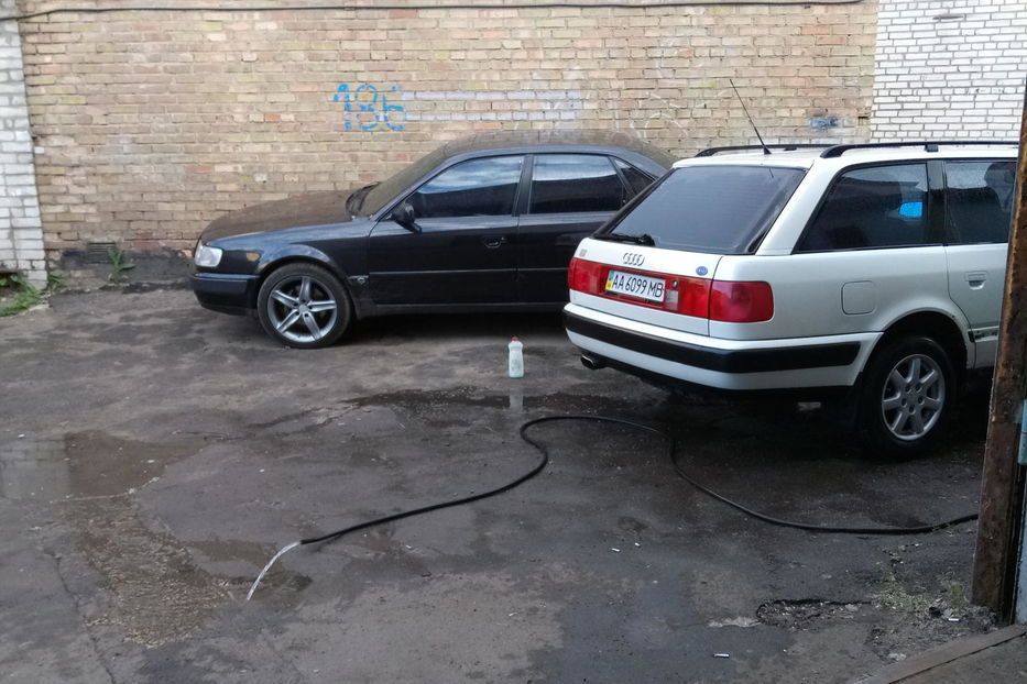 Продам Audi S4 2.2 turbo (avant) 1994 года в Киеве