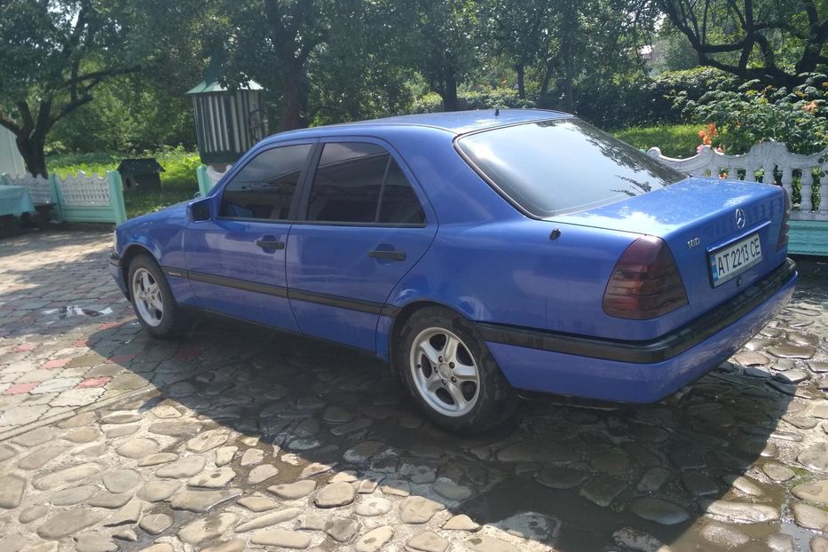 Продам Mercedes-Benz C-Class 180 1996 года в г. Косов, Ивано-Франковская область