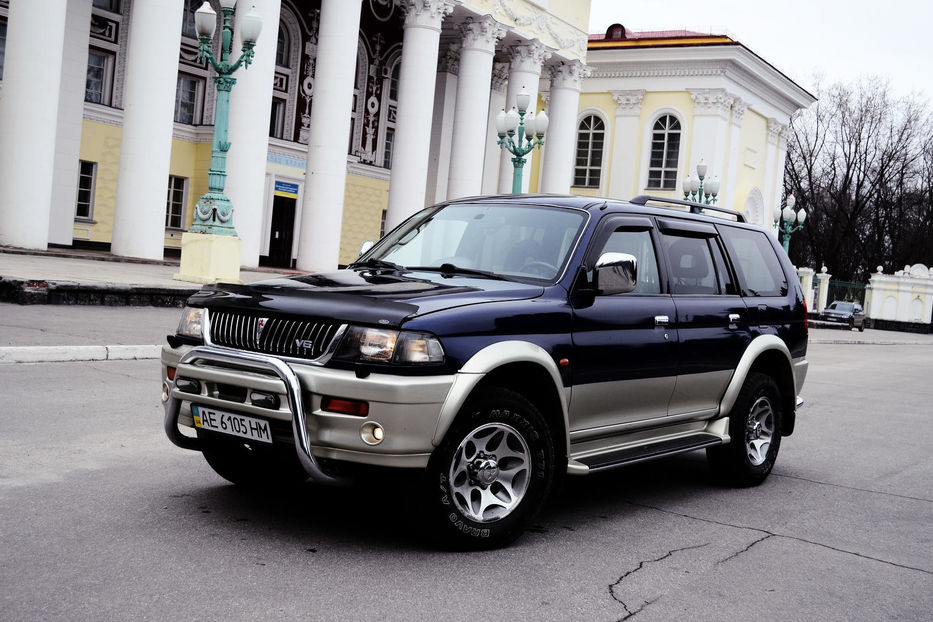 Продам Mitsubishi Pajero Sport 2000 года в г. Желтые Воды, Днепропетровская область