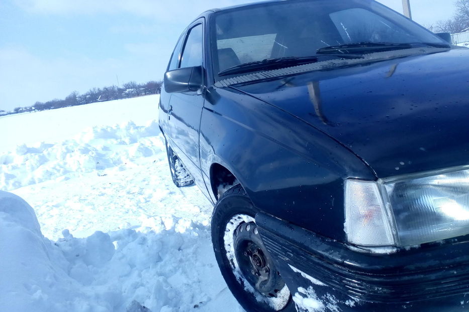 Продам Opel Kadett 1987 года в г. Новомосковск, Днепропетровская область