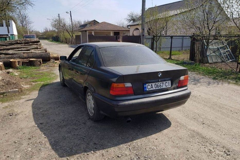 Продам BMW 316 1993 года в Киеве