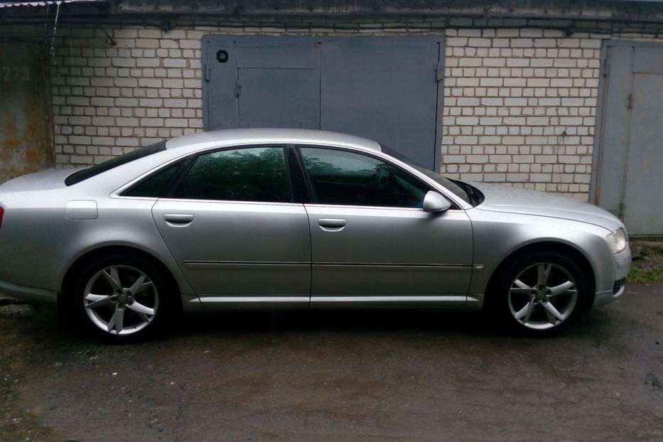 Продам Audi A8 2006 года в Харькове