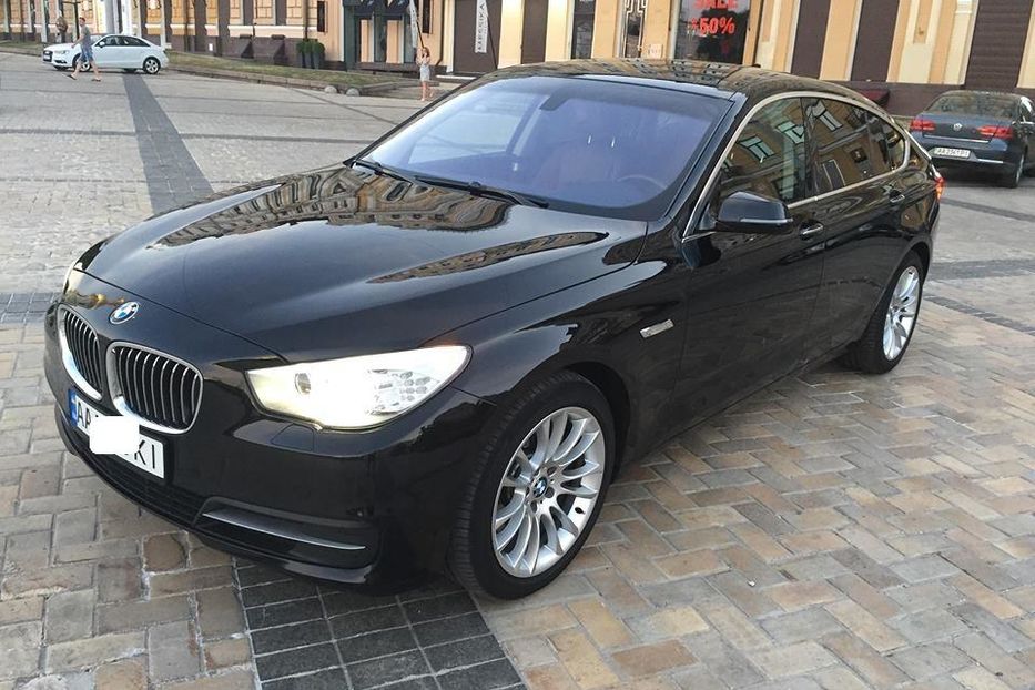 Продам BMW 5 Series GT 2014 года в Киеве