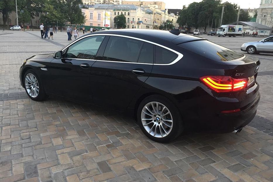 Продам BMW 5 Series GT 2014 года в Киеве