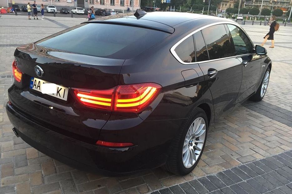 Продам BMW 5 Series GT 2014 года в Киеве