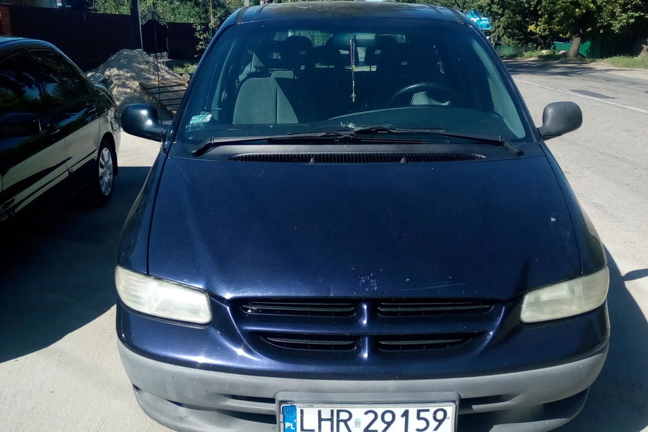 Продам Chrysler Voyager 1999 года в г. Мироновка, Киевская область