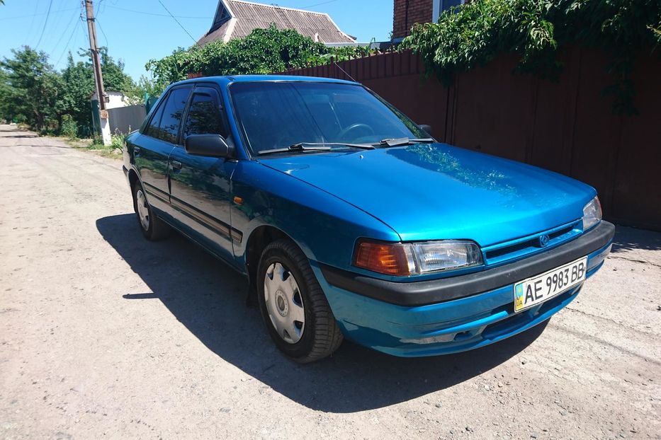 Продам Mazda 323 1994 года в г. Кривой Рог, Днепропетровская область