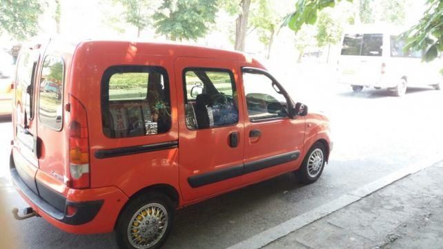 Продам Renault Kangoo груз. Л 2004 года в Николаеве