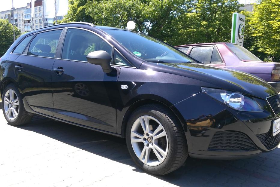 Продам Seat Ibiza Універсал 2011 года в Луцке