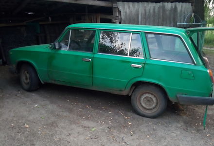 Продам ВАЗ 2102 средне 1976 года в Черкассах
