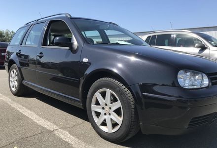 Продам Volkswagen Golf IV 2004 года в Киеве