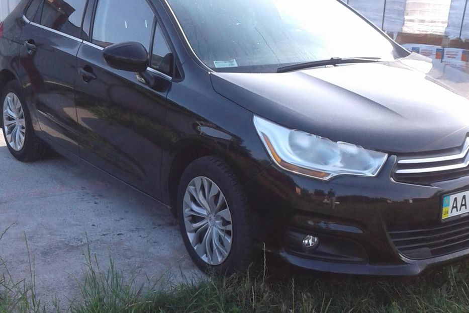 Продам Citroen C4 2012 года в Киеве