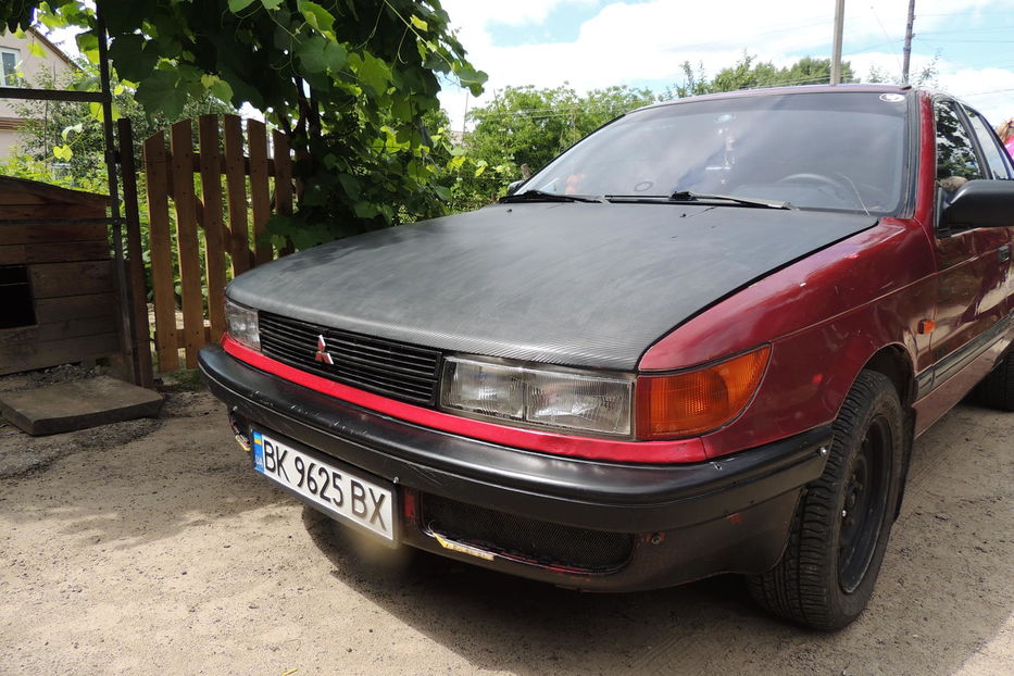 Продам Mitsubishi Lancer 1991 года в Ровно