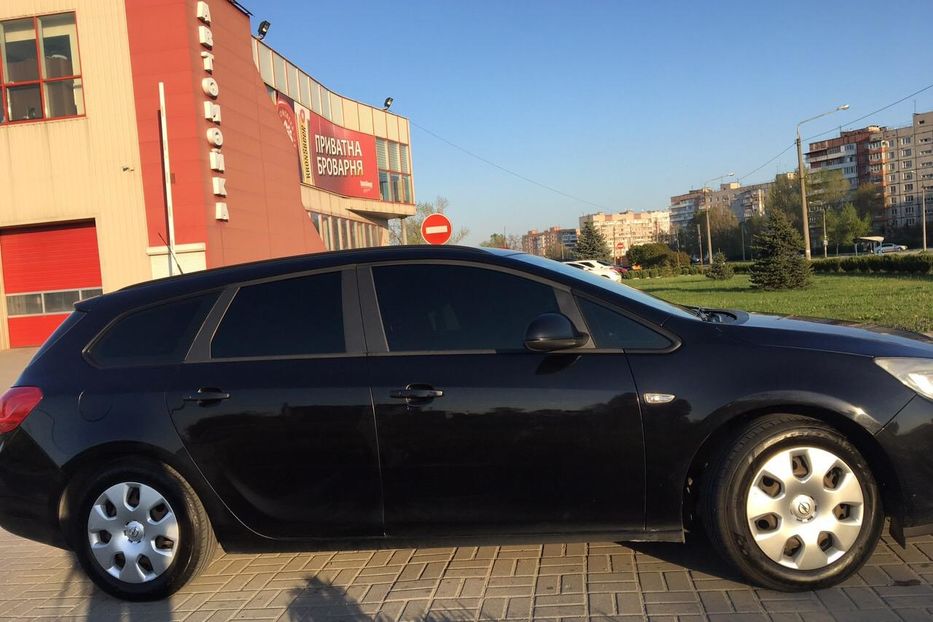 Продам Opel Astra J Eco flex 2011 года в Запорожье