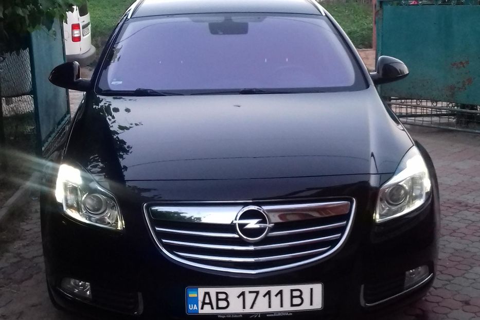 Продам Opel Insignia 2012 года в Виннице