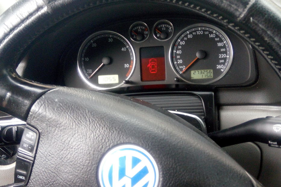 Продам Volkswagen Passat B5 2002 года в Киеве
