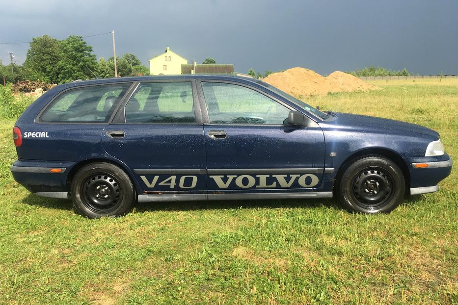 Продам Volvo V40 1999 года в Львове