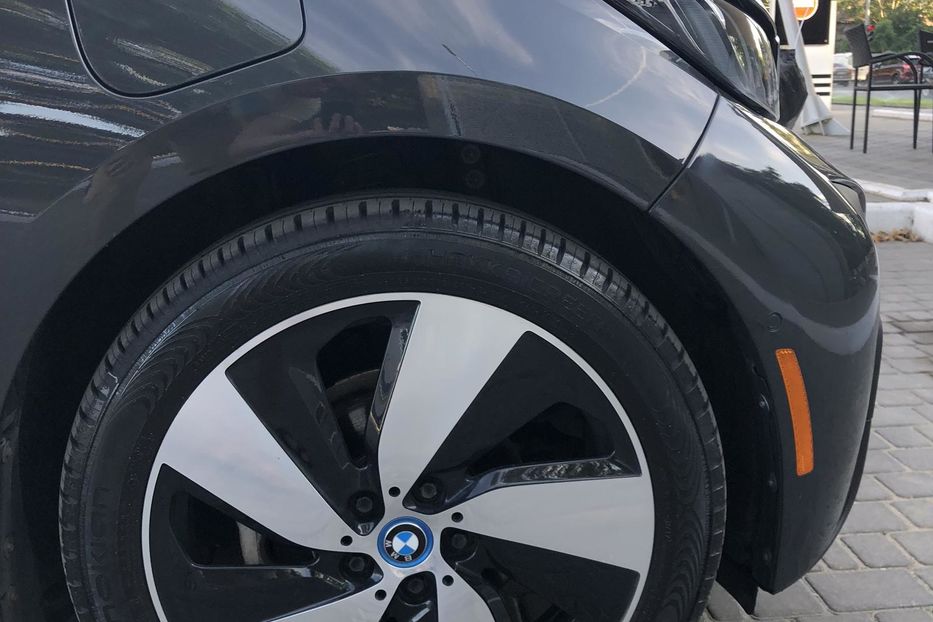 Продам BMW I3 REX 2016 года в Одессе