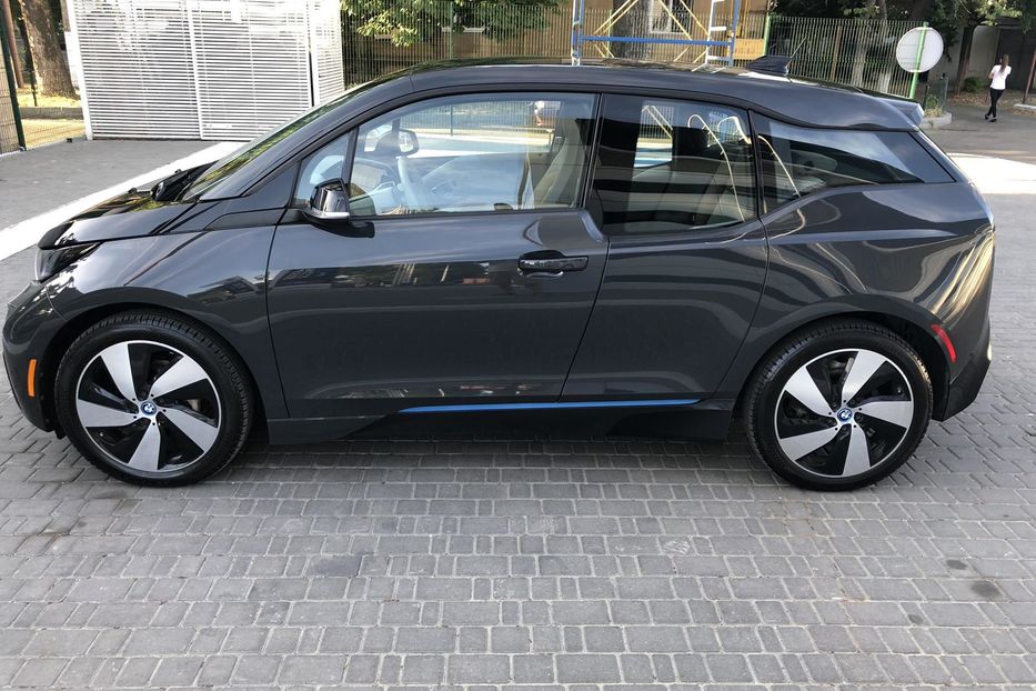 Продам BMW I3 REX 2016 года в Одессе