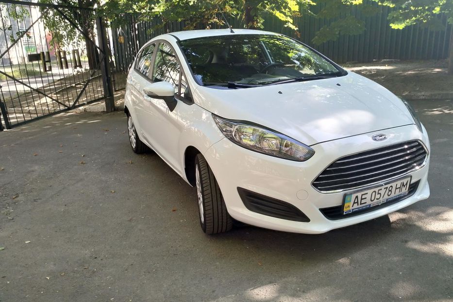 Продам Ford Fiesta 1.0 EcoBoost 2013 года в Днепре