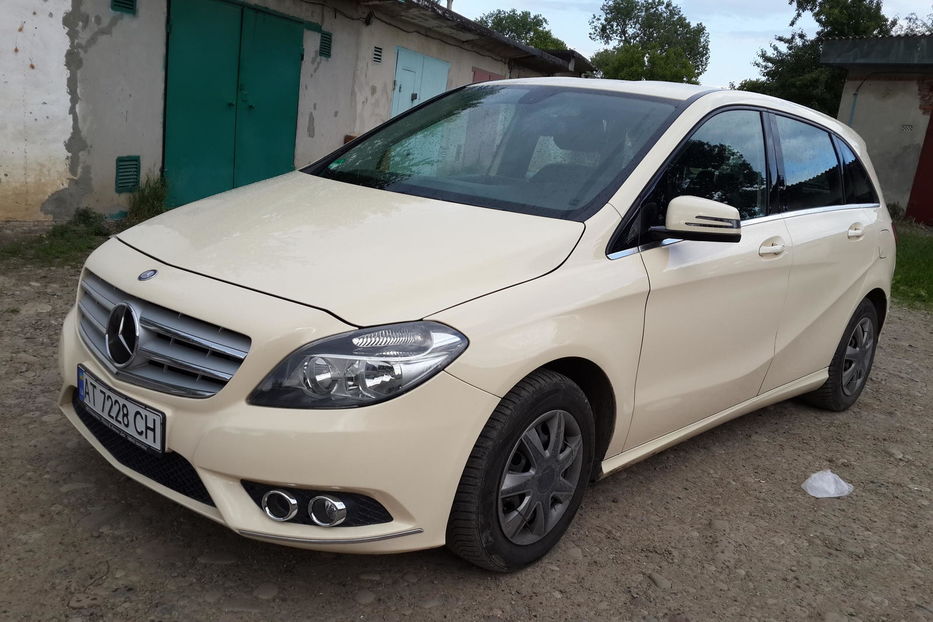 Продам Mercedes-Benz B 180 Mercedes-Benz B 180 1.8CDTI 20 2013 года в г. Калуш, Ивано-Франковская область