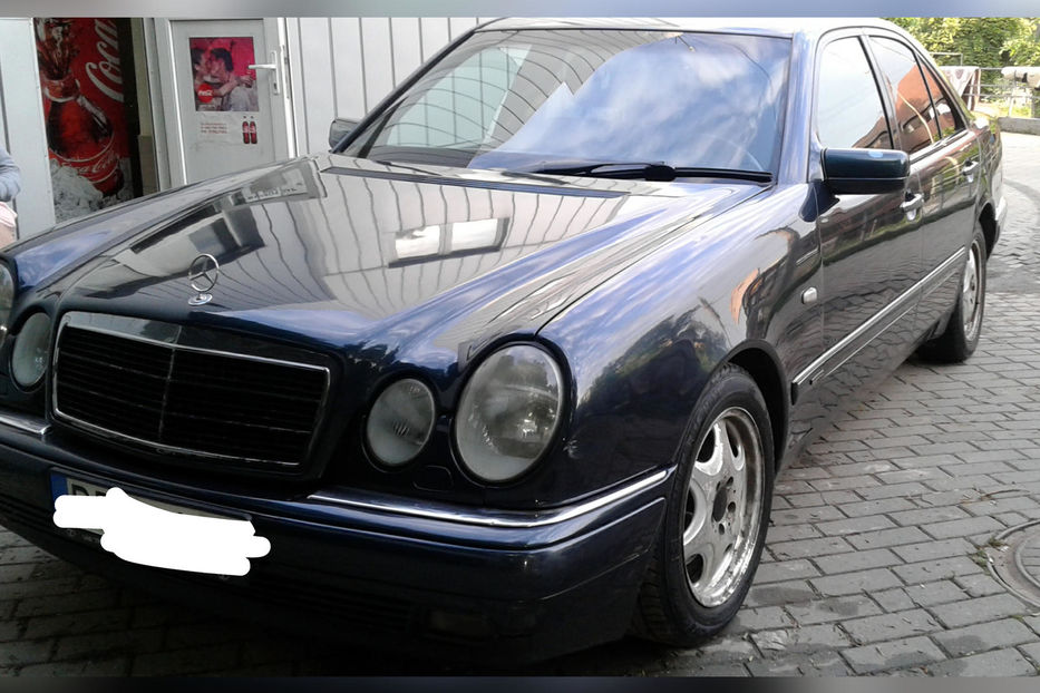 Продам Mercedes-Benz E-Class E300 turbodiesel 1997 года в Черновцах