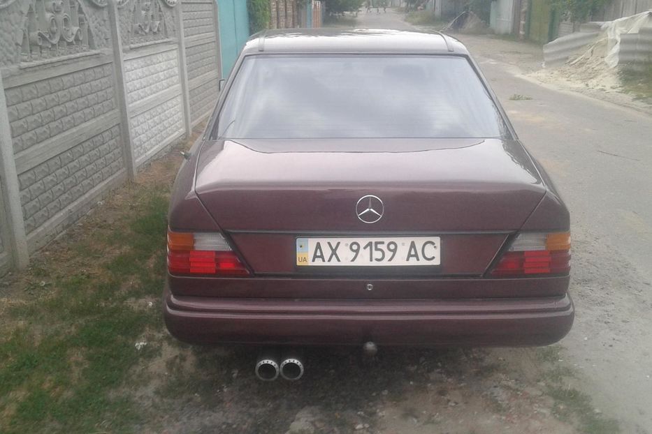 Продам Mercedes-Benz E-Class 1986 года в Харькове