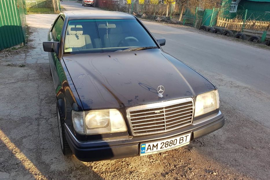 Продам Mercedes-Benz E-Class купе 1995 года в г. Коростень, Житомирская область