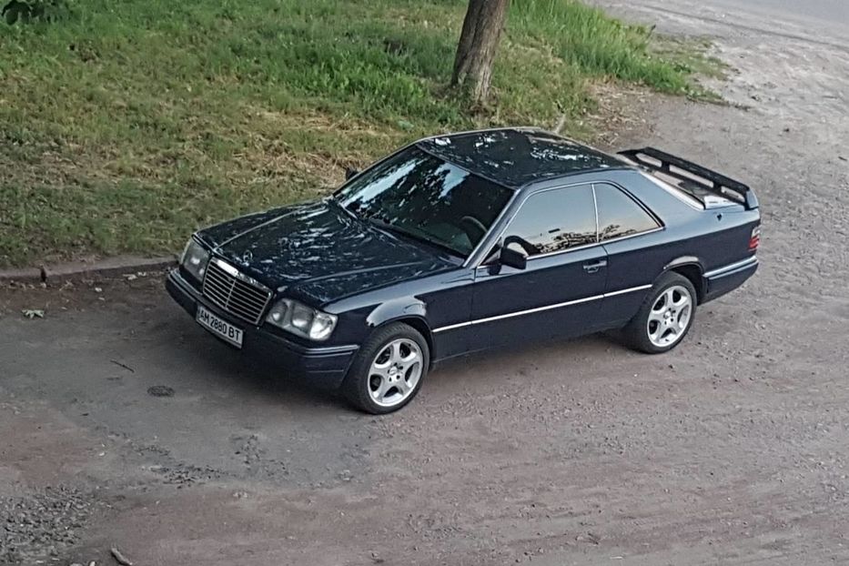 Продам Mercedes-Benz E-Class купе 1995 года в г. Коростень, Житомирская область