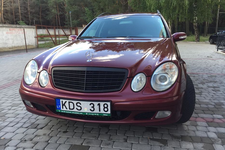 Продам Mercedes-Benz E-Class 2003 года в г. Кузнецовск, Ровенская область
