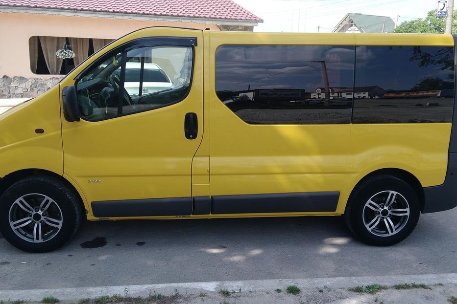 Продам Opel Vivaro пасс. 2004 года в г. Дунаевцы, Хмельницкая область