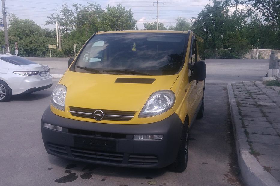 Продам Opel Vivaro пасс. 2004 года в г. Дунаевцы, Хмельницкая область