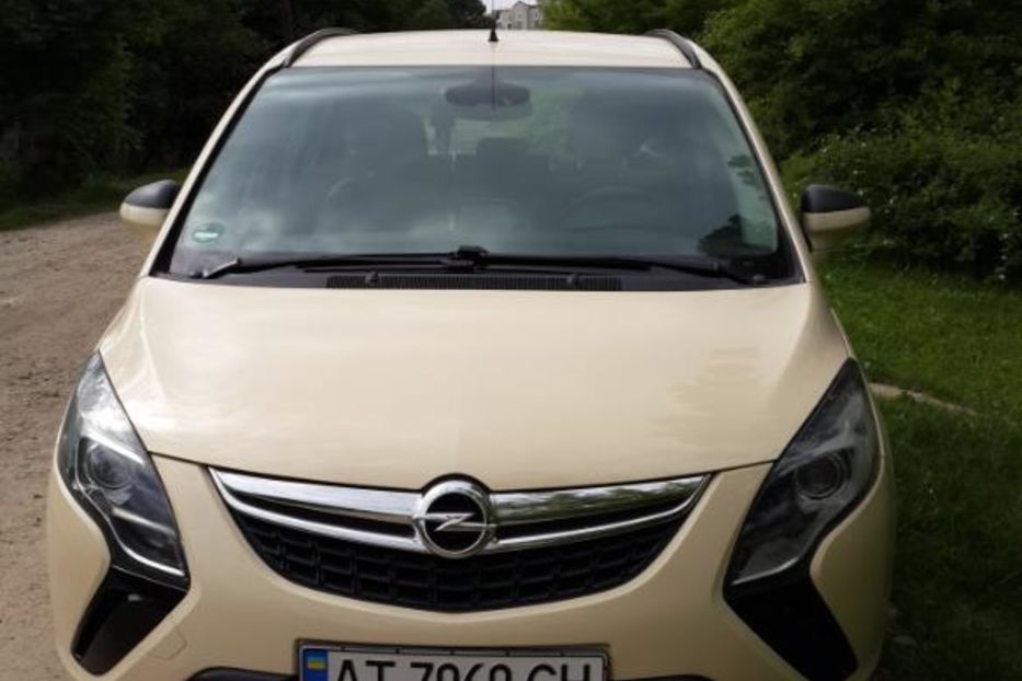 Продам Opel Zafira Мінівен 7 МІСЦЬ! Opel Zafira T 2014 года в Ивано-Франковске