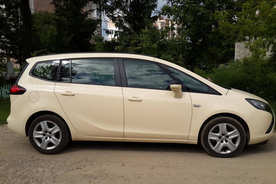 Продам Opel Zafira Мінівен 7 МІСЦЬ! Opel Zafira T 2014 года в Ивано-Франковске