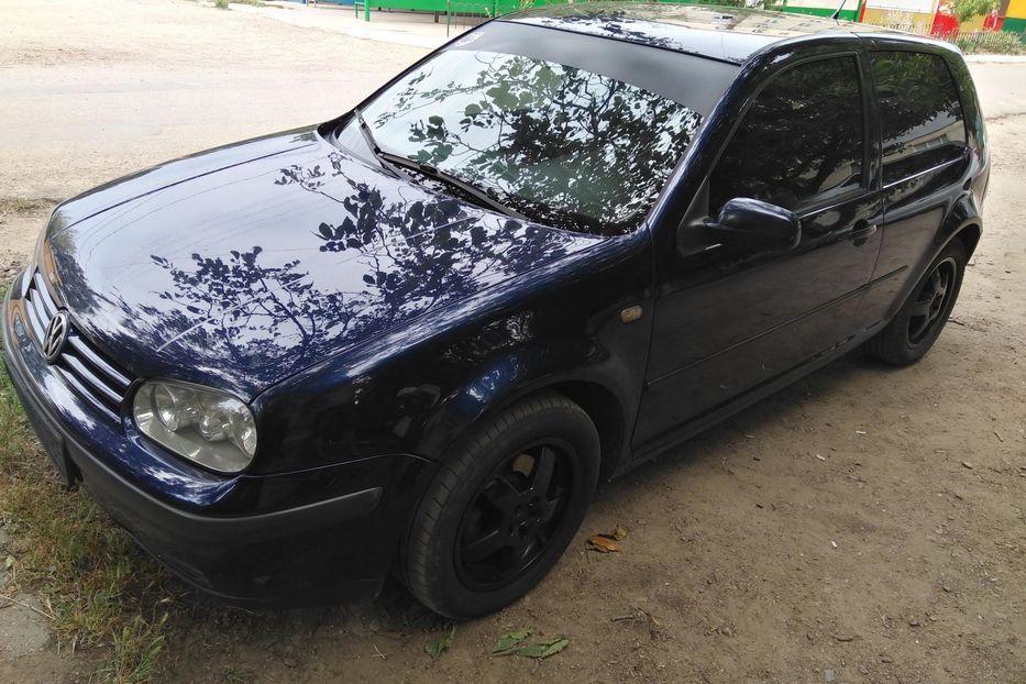 Продам Volkswagen Golf IV 1998 года в Одессе