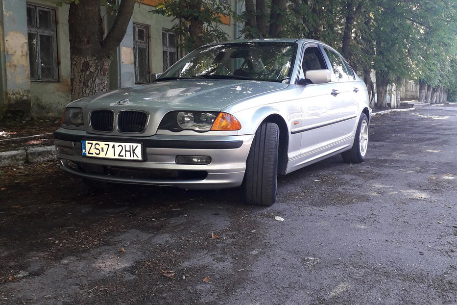 Продам BMW 318 1998 года в г. Токмак, Запорожская область