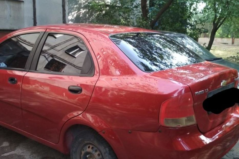 Продам Chevrolet Aveo 2005 года в Луганске