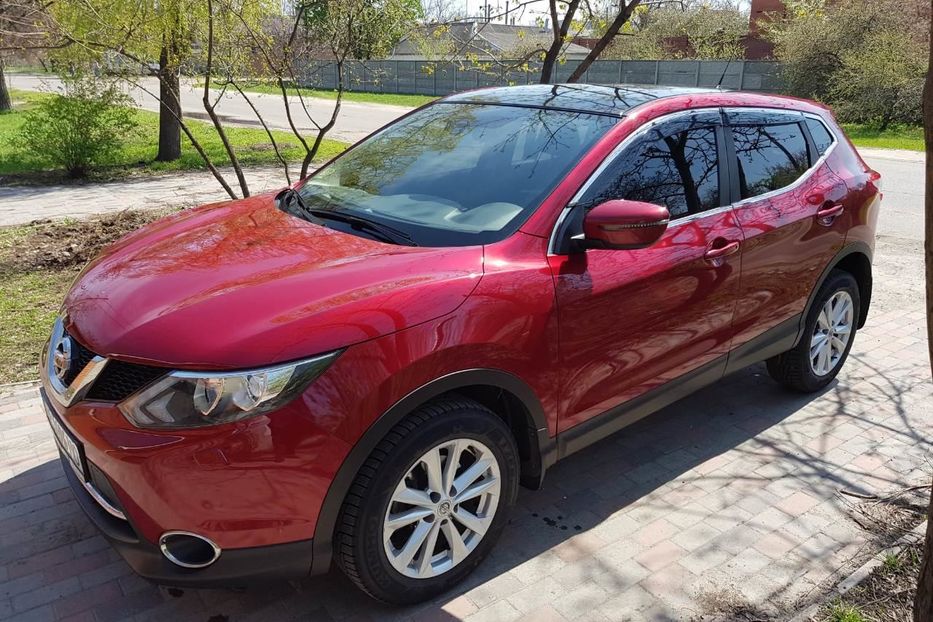 Продам Nissan Qashqai SE+ 2014 года в Днепре