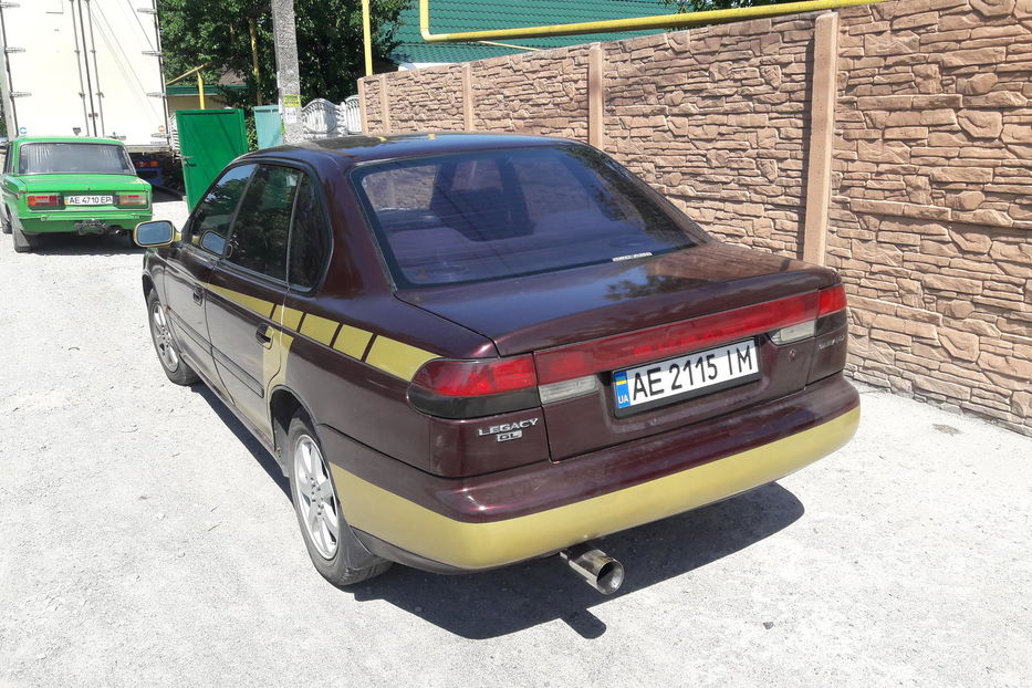 Продам Subaru Legacy 1996 года в Днепре