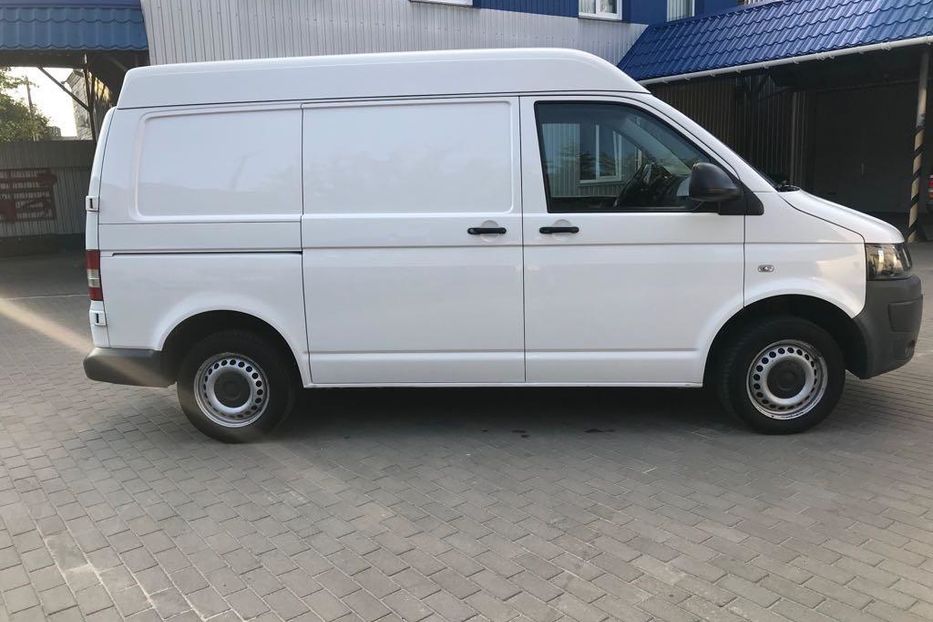 Продам Volkswagen T5 (Transporter) груз 2010 года в Ровно