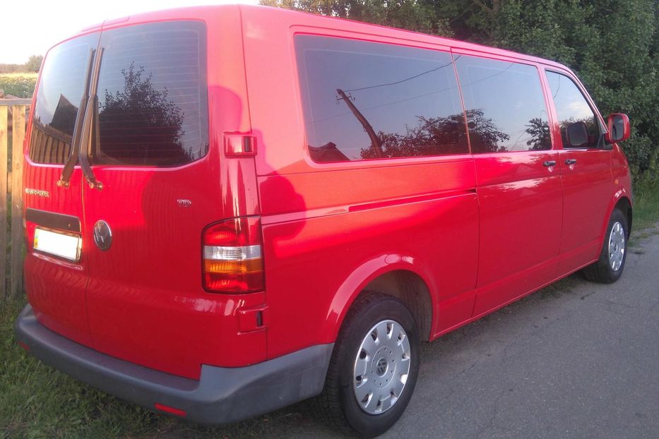 Продам Volkswagen T5 (Transporter) пасс. 2005 года в г. Малин, Житомирская область