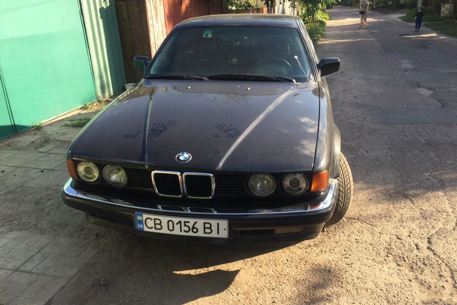 Продам BMW 735 M 1989 года в Чернигове