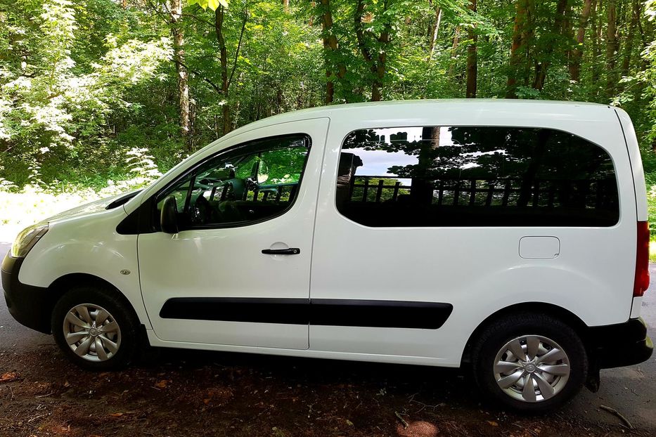 Продам Citroen Berlingo пасс. 2010 года в Виннице