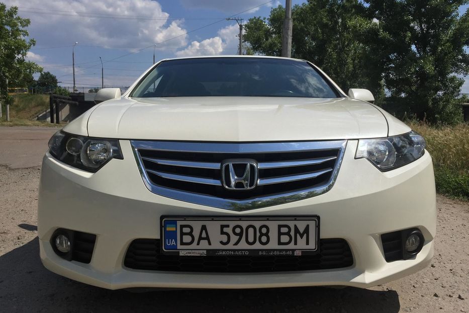 Продам Honda Accord Restyling 2012 года в Кропивницком