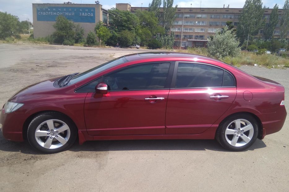 Продам Honda Civic 1.8 AT maxi 2008 года в Одессе